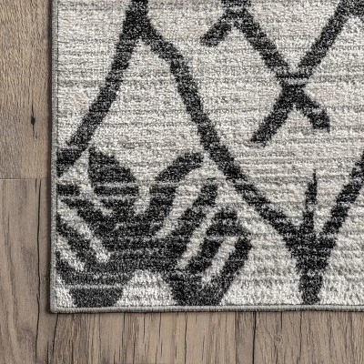 NuLOOM Machine Washable Global Trellis Area Rug 4 NuLOOM Machine Washable Global Trellis Area Rug - Image 4