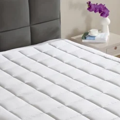 CIRCLESHOME Ultra-Plush Down Alternative Cotton Top Mattress Pad For Comfort & Protection 17 CIRCLESHOME Ultra-Plush Down Alternative Cotton Top Mattress Pad For Comfort & Protection -Bedding Discounts GUEST 0534217e a69e 45f7 9d9d a0e5b31192c0