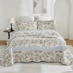 BAGOKIE Queen Size Quilt Set Cotton Vintage Floral Bedding
