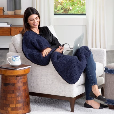 Heated Blanket 2-Pack - USB-Powered Fleece Throw Blankets For Travel, Home, Office, Or Camping - Winter Car Accessories By Stalwart (Navy Blue) 9 Heated Blanket 2-Pack - USB-Powered Fleece Throw Blankets For Travel, Home, Office, Or Camping - Winter Car Accessories By Stalwart (Navy Blue) - Image 9