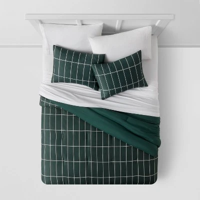 Grid Print Microfiber Reversible Comforter & Sheet Set Dark Green - Room Essentials™ 2 Grid Print Microfiber Reversible Comforter & Sheet Set Dark Green - Room Essentials™ - Image 2