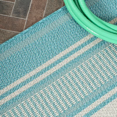 Haynes Modern Double Stripe Indoor/Outdoor Area Rug - JONATHAN Y 10 Haynes Modern Double Stripe Indoor/Outdoor Area Rug - JONATHAN Y - Image 10