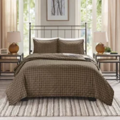 Hilltop Reversible Coverlet Set -Bedding Discounts GUEST 17193834 9f27 4e63 b6fc 53143147a789