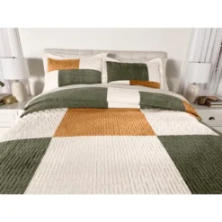 BrylaneHome Modern Velvet Patchwork Bedspread -Bedding Discounts GUEST 206bf2dc f8b7 4fab a730 879a5d47c54d