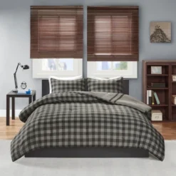 Trent Reversible Comforter Set 15 Trent Reversible Comforter Set -Bedding Discounts GUEST 257cb387 68e1 44b3 8d56 5055835ba41d