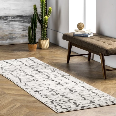 NuLOOM Maude Contemporary Abstract Area Rug 1 NuLOOM Maude Contemporary Abstract Area Rug