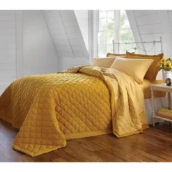 BrylaneHome BH Studio Reversible Quilted Bedspread -Bedding Discounts GUEST 2e0cd752 eafa 41e4 ad5c 43f832e2fa61