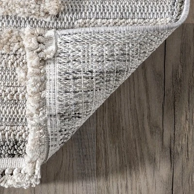 NuLOOM Amara Geometric High/Low Tasseled Area Rug 6 NuLOOM Amara Geometric High/Low Tasseled Area Rug - Image 6