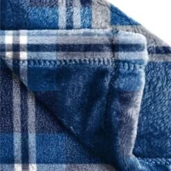 Jay Franco Gilmore Girls Chilton Academy Silk Touch 50x60 Throw Blanket