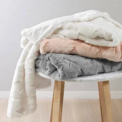 50"x60" Jane Luxury Basketweave Faux Fur Throw Blanket -Bedding Discounts GUEST 4717a8d1 ea2f 4dcb 8e62 2e4ad0864e1b