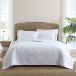 Costa Sera Solid Quilt - Tommy Bahama 23 Costa Sera Solid Quilt - Tommy Bahama -Bedding Discounts GUEST 47737786 e4ec 4ef1 8842 5b4ed66a46fe