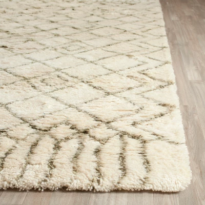 Paige Geometric Area Rug - Safavieh 1 Paige Geometric Area Rug - Safavieh