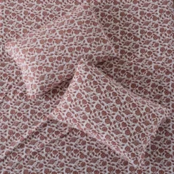 NicBex 4 PCS Rust Floral Sheet Set,Bedding Set With 1 Flat Sheet,1 Fitted Sheet,2 Pillowcase,Bed Set For All Seasons,Machine Washable,Red -Bedding Discounts GUEST 49b1cd9c 778d 4747 9ea8 9c90024db312