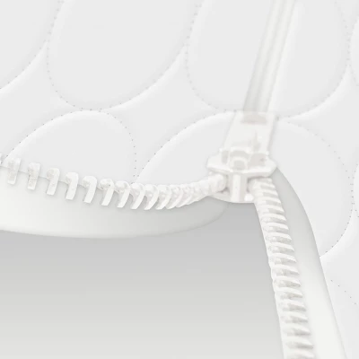 Hastings Home Twin XL Zippered Waterproof Mattress Protector 3 Hastings Home Twin XL Zippered Waterproof Mattress Protector - Image 3