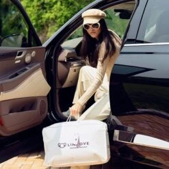 Lincove The Pillow Tote Bag - Pillow Bag For Travel, Measures 21”x13”x6” -Bedding Discounts GUEST 5233afbc a518 4227 8be2 62848fd1439c