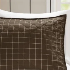 Hilltop Reversible Coverlet Set -Bedding Discounts GUEST 577343bd e4c8 48ae 9117 07de3cdd588e