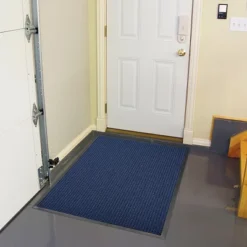 3'x4' Solid Dotted Doormat Blue/Black - HomeTrax