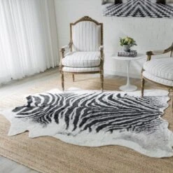 Acadia Zebra Acrylic And Area Rug - Erin Gates By Momeni -Bedding Discounts GUEST 67dfc092 ce15 4889 ae29 4ca9effe6008