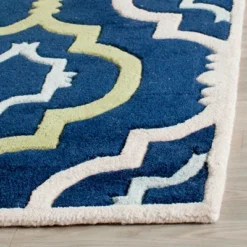 Alameda Geometric Accent Rug - Safavieh