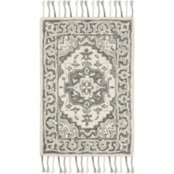 Ann Medallion Tufted Area Rug Light - Safavieh -Bedding Discounts GUEST 7e09c06c 767e 4921 99db 7743058b4dfa