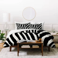 Natalie Baca Zebra Stripes Duvet Set -Bedding Discounts GUEST 7f1f168e a411 4b64 9c5a 806d6d8ff16d