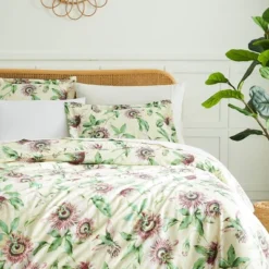 Southshore Fine Living Passiflora 300 Thread-Count 100% Cotton Sateen Floral Duvet Cover Set -Bedding Discounts GUEST 83339744 11f2 491c a87e e2ec380738eb