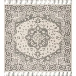 Ann Medallion Tufted Area Rug Light - Safavieh -Bedding Discounts GUEST 899acf43 eb18 4a22 b366 802b5335c9d8