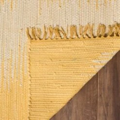 Brooke Woven And Flatweave Rug - Safavieh -Bedding Discounts GUEST 8ee12f17 bc12 4d64 8871 668632f9daac