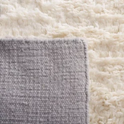 Casablanca CSB704 Hand Woven Area Rug - Safavieh -Bedding Discounts GUEST 9c93c2fc 6e98 40cb a517 914c99c580bc