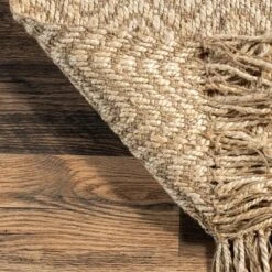 Hand Woven Don Jute With Fringe Rug - NuLOOM -Bedding Discounts GUEST b7e68c46 684f 4cba 82ef ff6c02dba91e