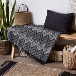 50"x60" Zig-Zag Chevron Throw Blanket - Design Imports -Bedding Discounts GUEST d28d945b be4a 4eaf 8318 e9a9aa716524