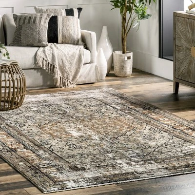 NuLOOM Charvi Distressed Medallion Fringe Area Rug 8 NuLOOM Charvi Distressed Medallion Fringe Area Rug - Image 8