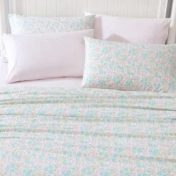 Laura Ashley Jaynie Blue King Sheet Set -Bedding Discounts GUEST e9fe7370 e144 4b58 84e2 8674bf584600