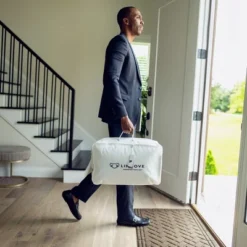 Lincove The Pillow Tote Bag - Pillow Bag For Travel, Measures 21”x13”x6” -Bedding Discounts GUEST ecf1a5fb 259e 4ca2 b0e1 b6d094398e24