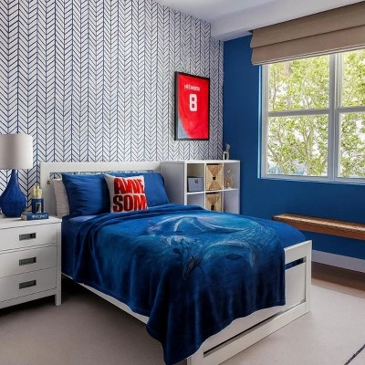 Hastings Home 92"x80" Weighted Blanket With Ocean Dolphins Pattern- Plush Thick 8 Pound Faux Mink Soft Fuzzy Blanket For Couch, Sofa And Bed 5 Hastings Home 92"x80" Weighted Blanket With Ocean Dolphins Pattern- Plush Thick 8 Pound Faux Mink Soft Fuzzy Blanket For Couch, Sofa And Bed - Image 5